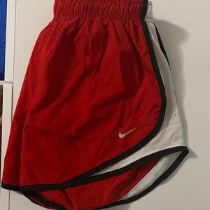 Nike dri-fit shorts women’s medium